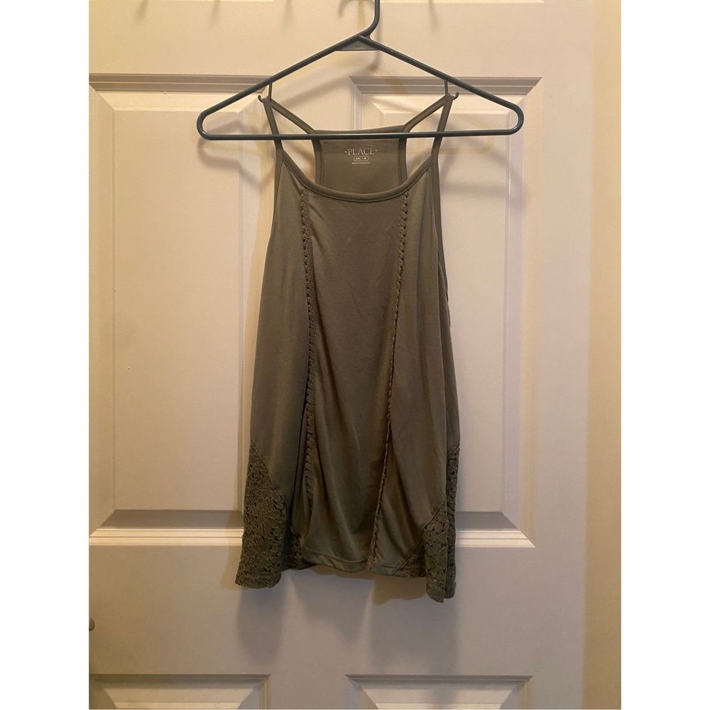 NWOT • Girl’s • The Children’s Place • Olive • Floral Embroidered • Flowy/Loose